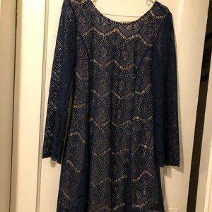Blue lace long sleeve dress